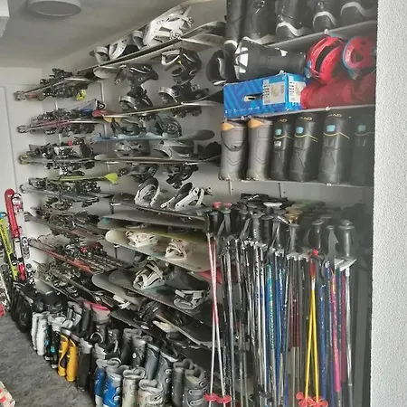 Leli Kupres (Canton 10)